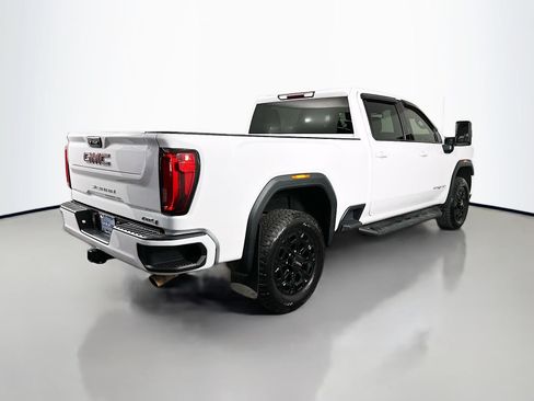 Used 2022 GMC Sierra 2500 AT4 AWD/4WD image 8