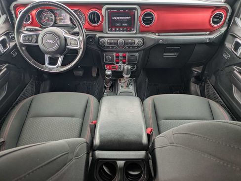 Used 2020 Jeep Gladiator Rubicon AWD/4WD image 15