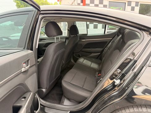 Used 2018 Hyundai Elantra SEL FWD image 20