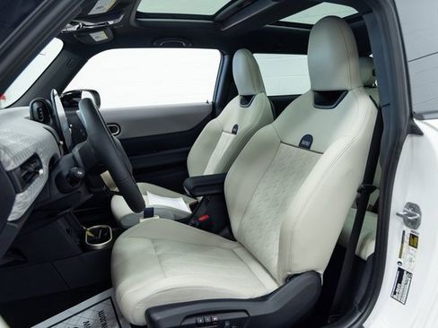 Certified 2025 MINI Cooper S image 24