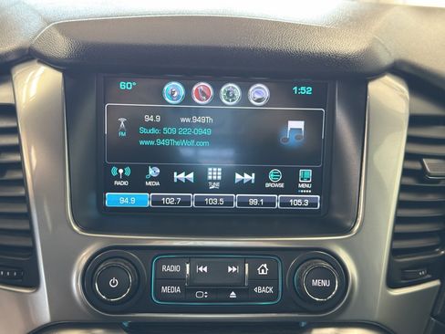 Used 2018 Chevrolet Suburban Premier image 21