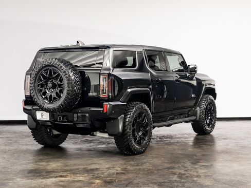 Used 2024 GMC Hummer EV 2X image 21