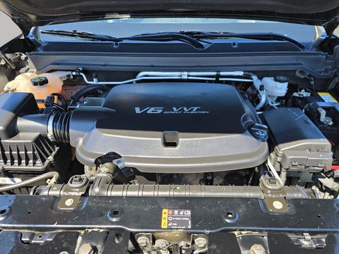 Used 2022 Chevrolet Colorado ZR2 AWD/4WD image 20