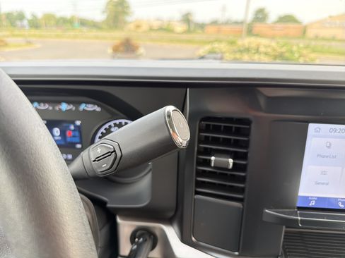 Used 2025 Ford F250 XL w/ STX Appearance Package AWD/4WD image 21