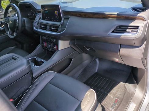 Certified 2022 Chevrolet Tahoe Premier w/ Premium Package AWD/4WD image 30