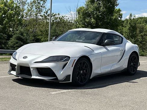 Used 2025 Toyota Supra Premium RWD image 1