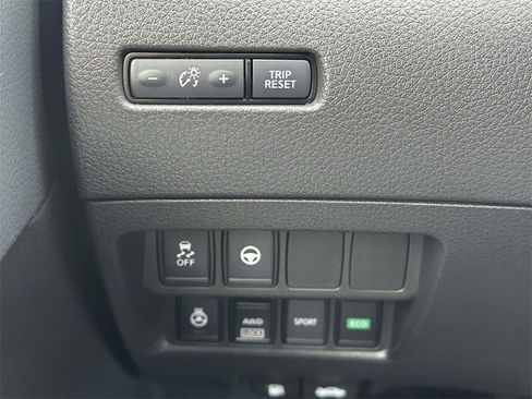 Used 2022 Nissan Rogue Sport SL image 21