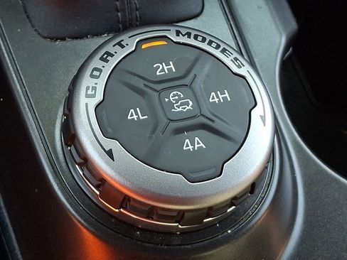 Used 2023 Ford Bronco Outer Banks AWD/4WD image 25
