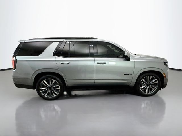 Used 2025 Chevrolet Tahoe RST w/ RST Capability Package AWD/4WD image 8