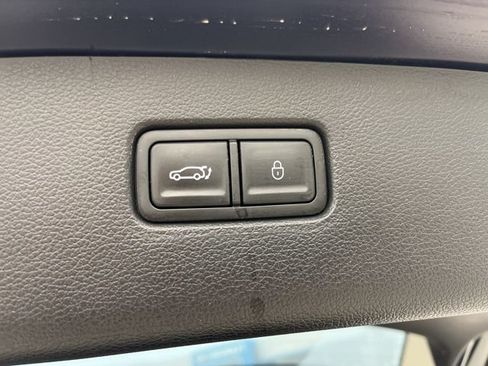 Used 2025 Genesis GV80 2.5T Standard AWD/4WD image 8