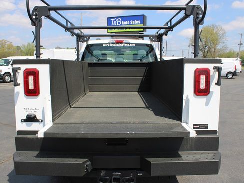 Used 2024 Ford F350 XL w/ Snow Plow Prep Package AWD/4WD image 12
