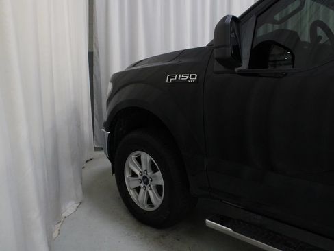 Used 2018 Ford F150 XLT AWD/4WD image 27