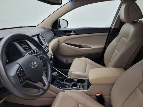 Used 2016 Hyundai Tucson Limited image 17
