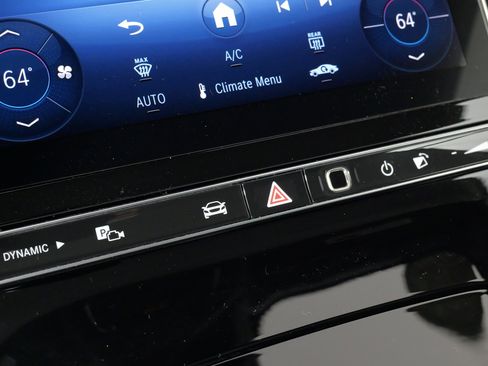 Used 2024 Mercedes-Benz CLE 300 4MATIC Cabriolet image 52