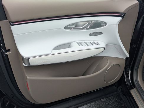 New 2026 Genesis GV70 2.5T Advanced image 10