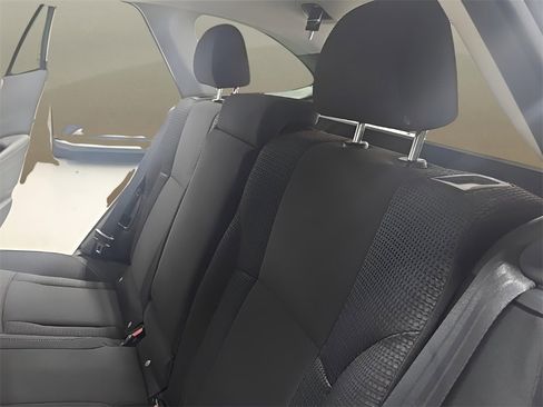 Used 2021 Subaru Outback Premium image 15