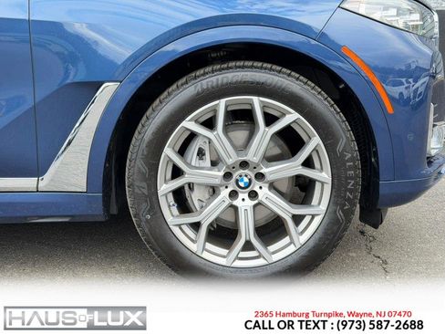 Used 2021 BMW X7 xDrive40i w/ Executive Package image 21