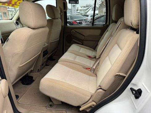 Used 2008 Ford Explorer XLT image 14