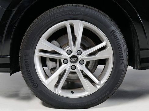 Certified 2024 Audi Q3 2.0T Premium Plus w/ Premium Plus Package image 31