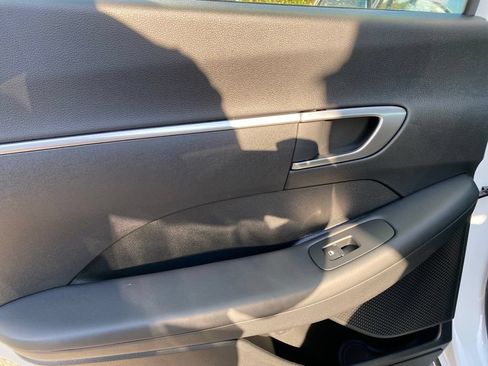 New 2026 Hyundai Sonata SE FWD image 32