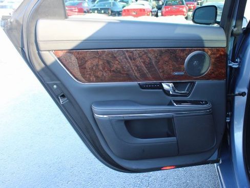 Used 2013 Jaguar XJ AWD image 28