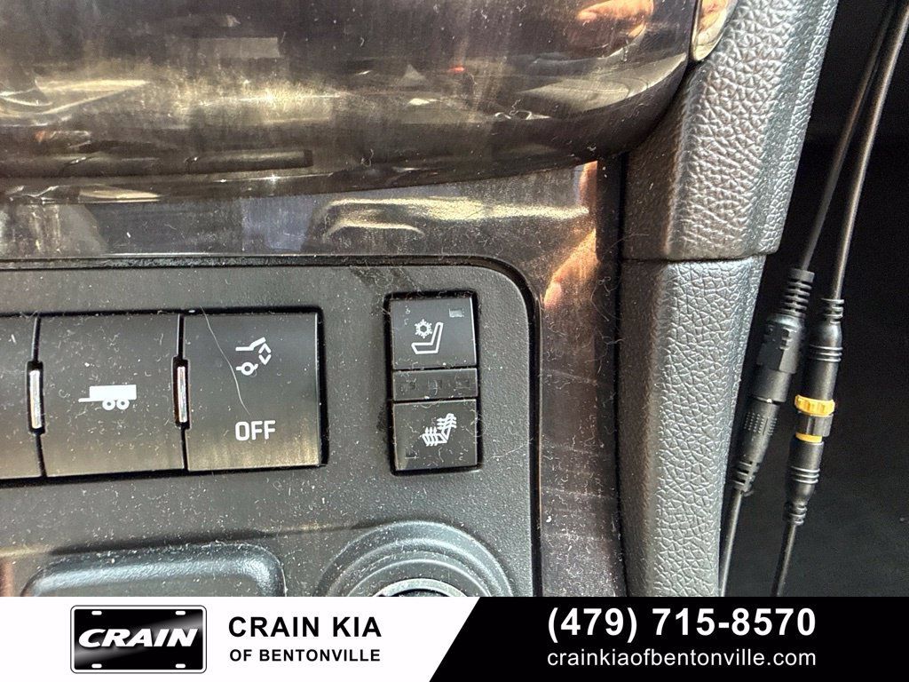 Used 2016 Buick Enclave Premium w/ Experience Buick Package AWD/4WD image 22