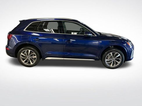 Used 2023 Audi Q5 2.0T Premium Plus w/ Premium Plus Package AWD/4WD image 6