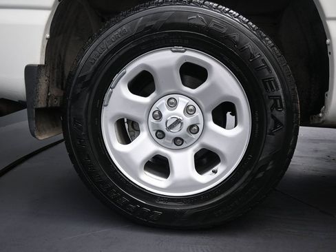 Used 2021 Nissan Titan S w/ S Utility Package image 30