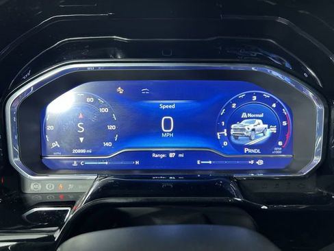 Used 2024 Chevrolet Silverado 2500 LTZ w/ LTZ Plus Package image 11