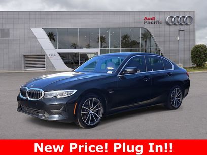 Used 2022 BMW 330e xDrive w/ Driving Assistance Package