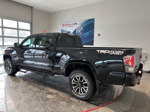 Used 2023 Toyota Tacoma TRD Sport image 5