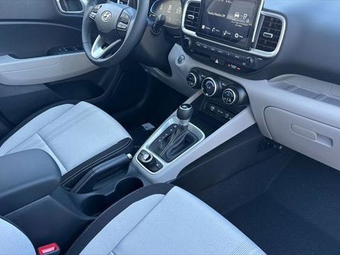 New 2026 Hyundai Venue SEL image 13