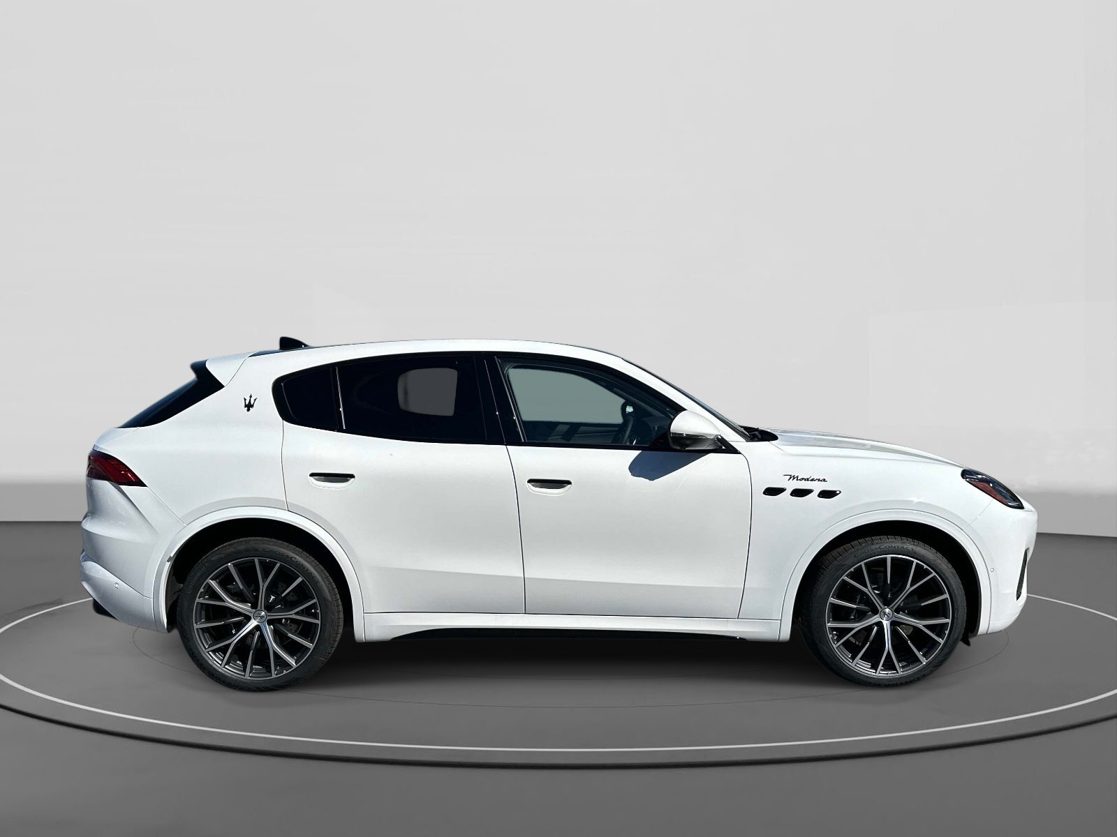 Used 2026 Maserati Grecale Modena AWD/4WD image 3