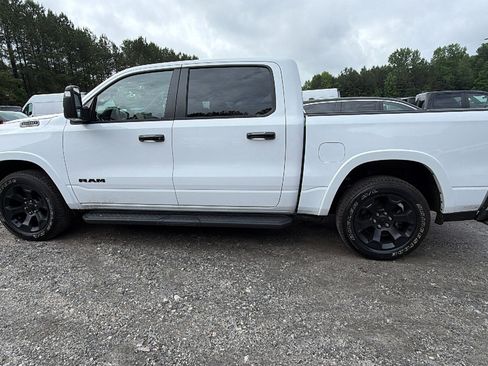 Used 2025 RAM 1500 Big Horn AWD/4WD image 11