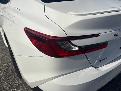 Used 2025 Toyota Camry XSE FWD image 12