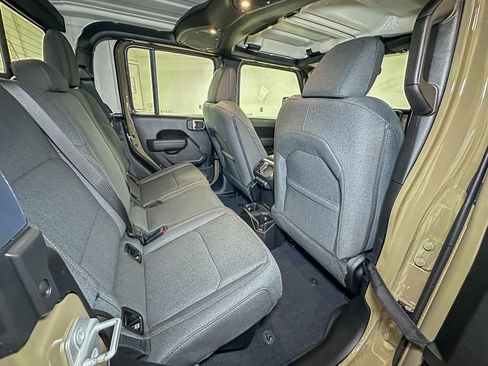 New 2026 Jeep Gladiator Sport image 4