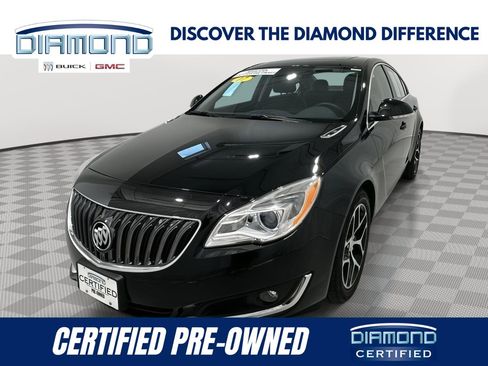Used 2017 Buick Regal Sport Touring FWD image 1