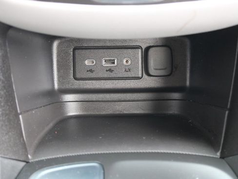 Used 2024 Chevrolet Equinox LS w/ LS Convenience Package FWD image 17