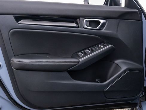 Certified 2022 Honda Civic Sport Touring image 12