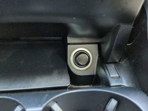 Used 2021 Mercedes-Benz C 300 4MATIC Sedan image 29