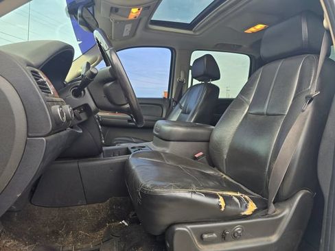 Used 2007 Chevrolet Avalanche LTZ w/ LTZ Preferred Equipment Group AWD/4WD image 10