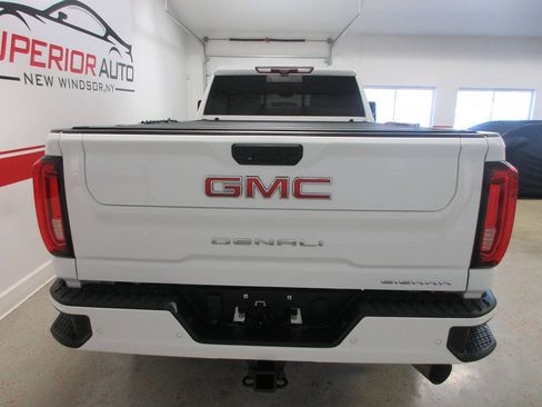 Used 2020 GMC Sierra 3500 Denali w/ Denali Ultimate Package AWD/4WD image 12