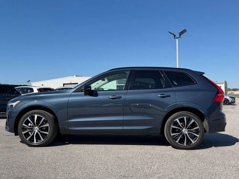 Used 2024 Volvo XC60 B5 Plus w/ Protection Package Premier AWD/4WD image 5
