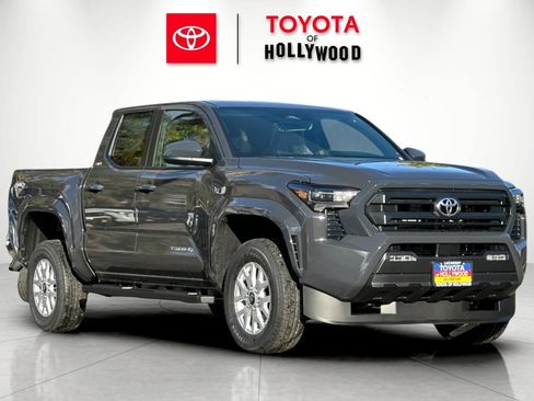 New 2026 Toyota Tacoma SR5 RWD image 1