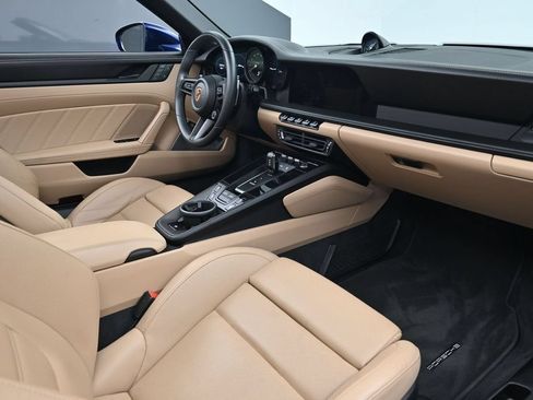 Used 2022 Porsche 911 Targa 4 GTS AWD/4WD image 12