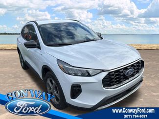 Used 2025 Ford Escape ST-Line FWD video 1