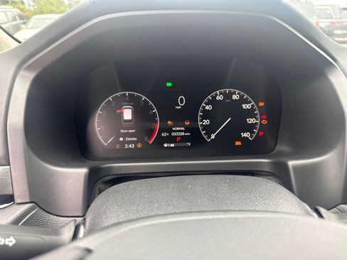 Used 2025 Honda Odyssey Touring image 14