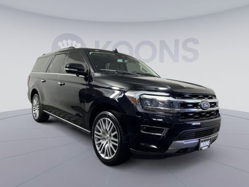 Used 2023 Ford Expedition Max Limited image 10