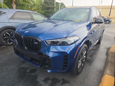 Certified 2024 BMW X5 M60i AWD/4WD image 3