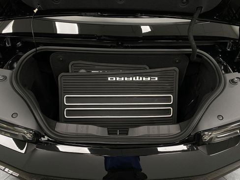 Used 2023 Chevrolet Camaro ZL1 RWD image 6